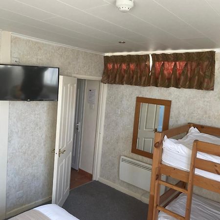 The Dog & Partridge Country Inn Ashbourne  Luaran gambar
