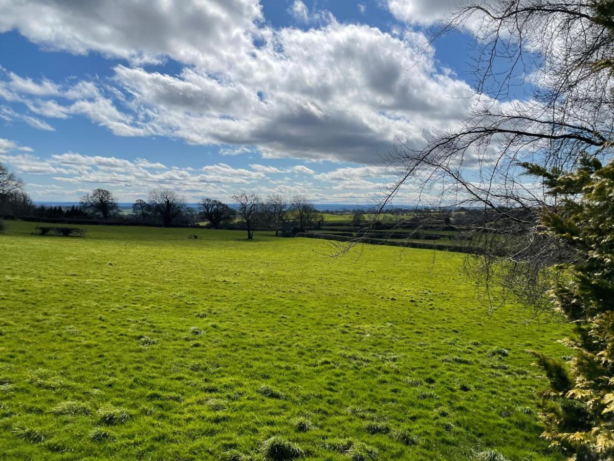 The Dog & Partridge Country Inn Ashbourne  Luaran gambar