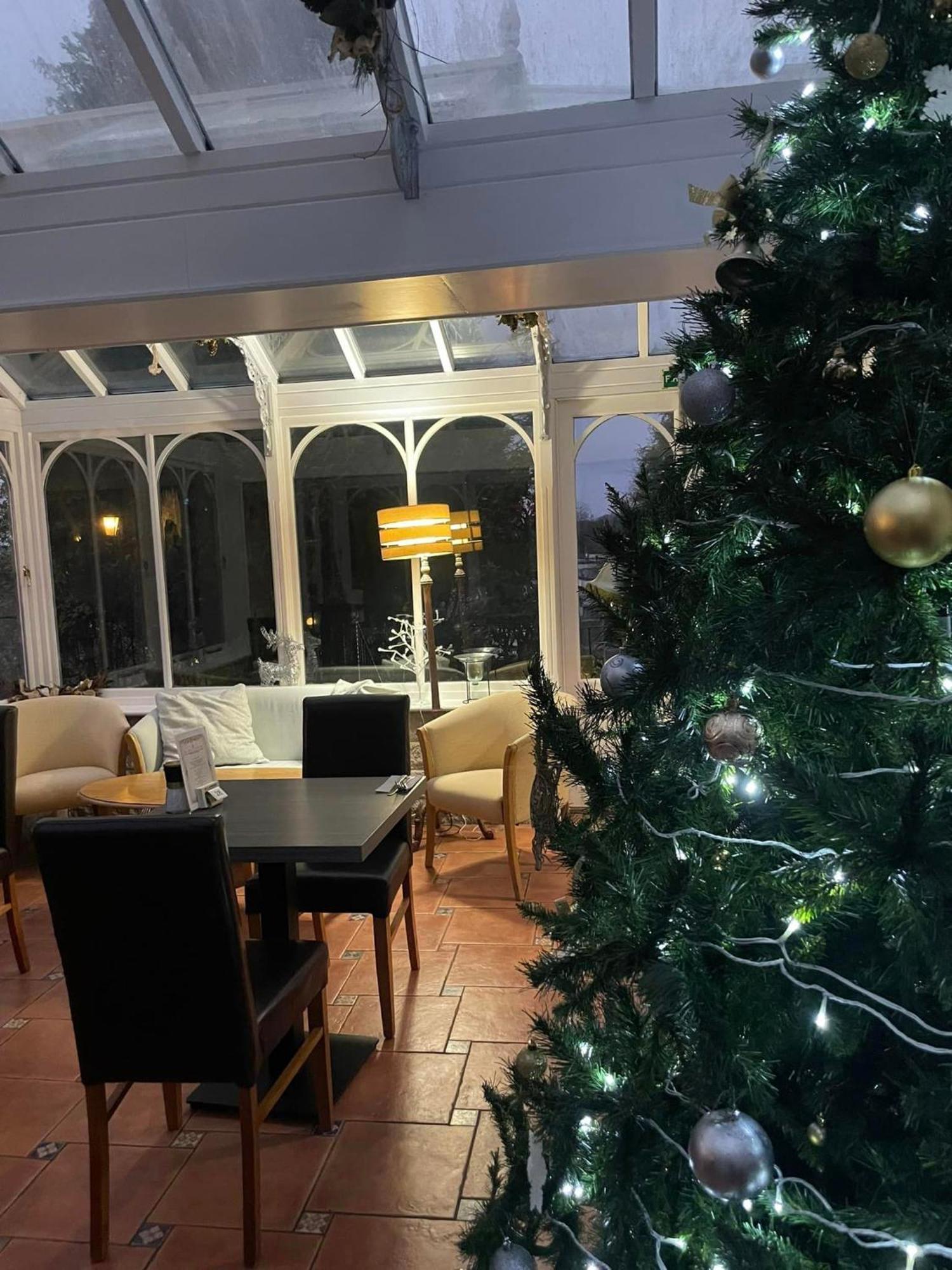The Dog & Partridge Country Inn Ashbourne  Luaran gambar