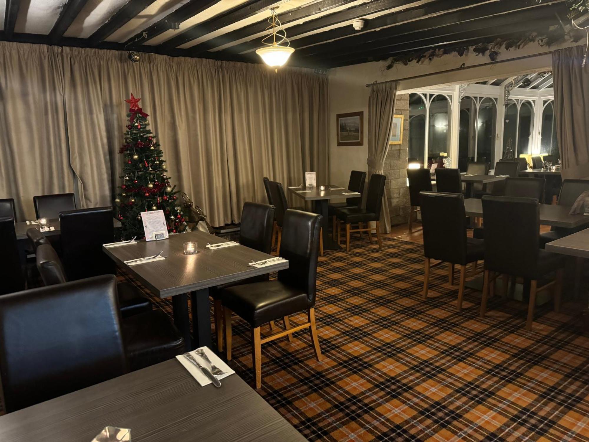 The Dog & Partridge Country Inn Ashbourne  Luaran gambar