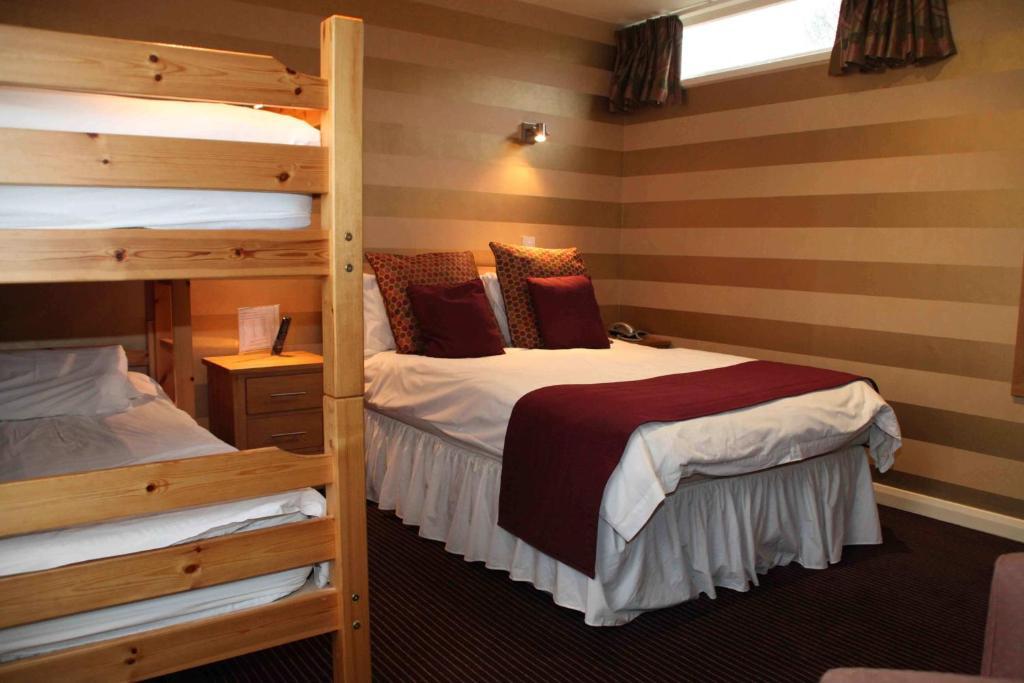 The Dog & Partridge Country Inn Ashbourne  Bilik gambar