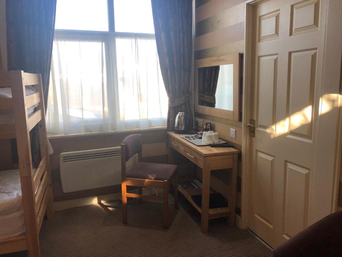 The Dog & Partridge Country Inn Ashbourne  Luaran gambar
